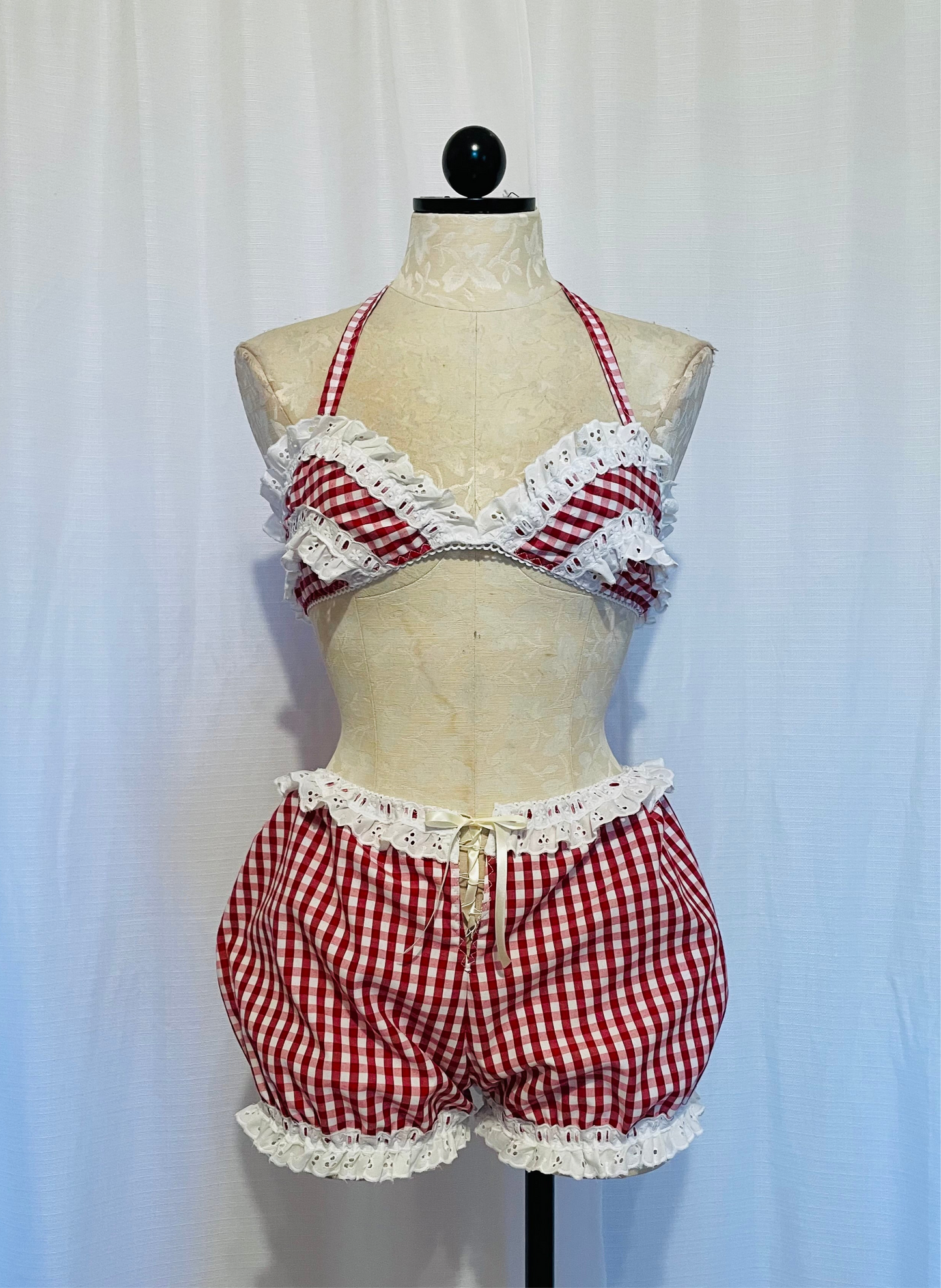 The Vera Set in Red Gingham