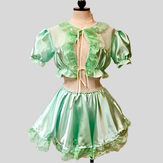 The Antoinette Tie Set in Mint