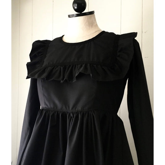 The Long Sleeve Savannah Dress in Black