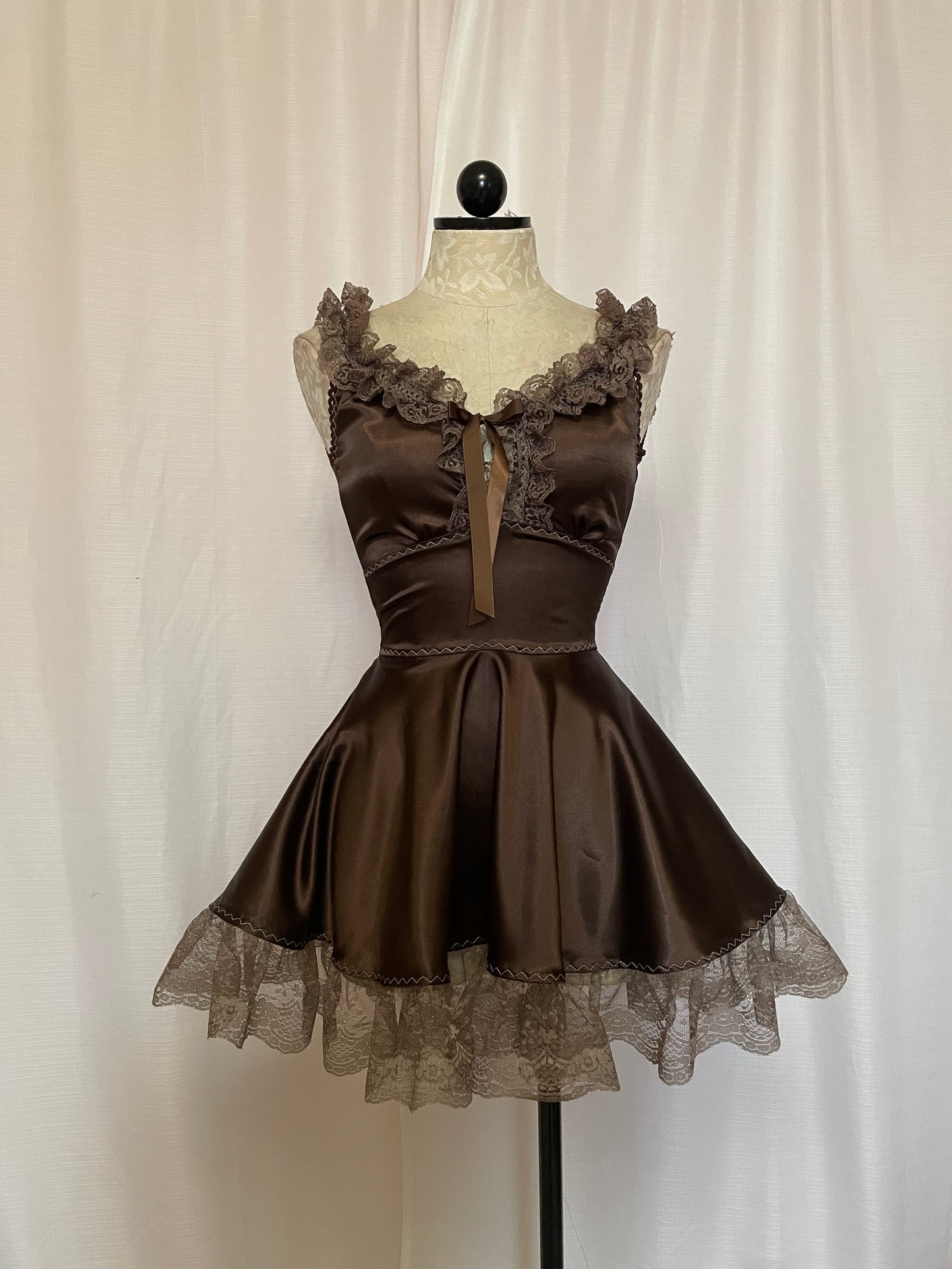 The Kathryn Dress in Chocolate