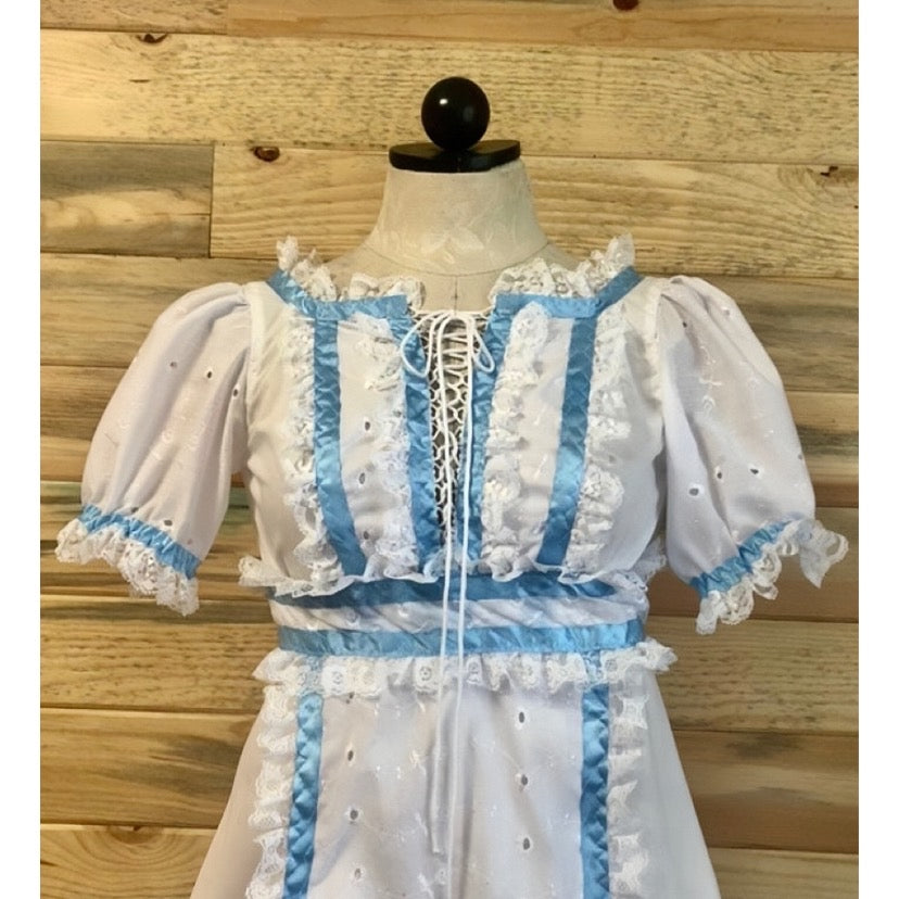 The Taylor Dress in White