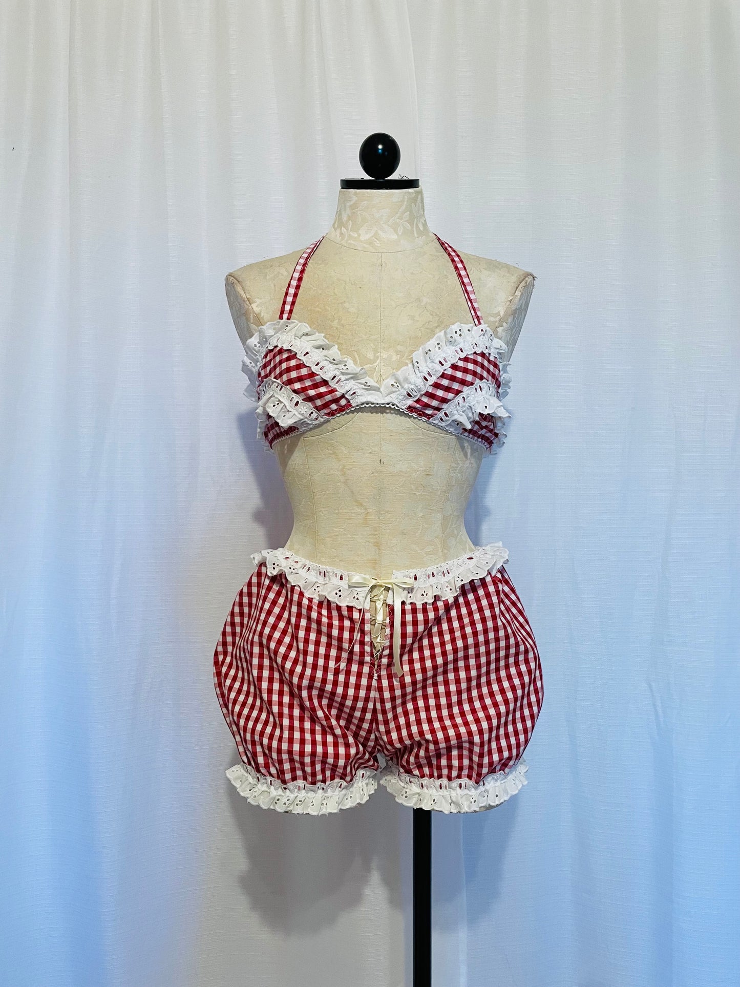 The Vera Set in Red Gingham