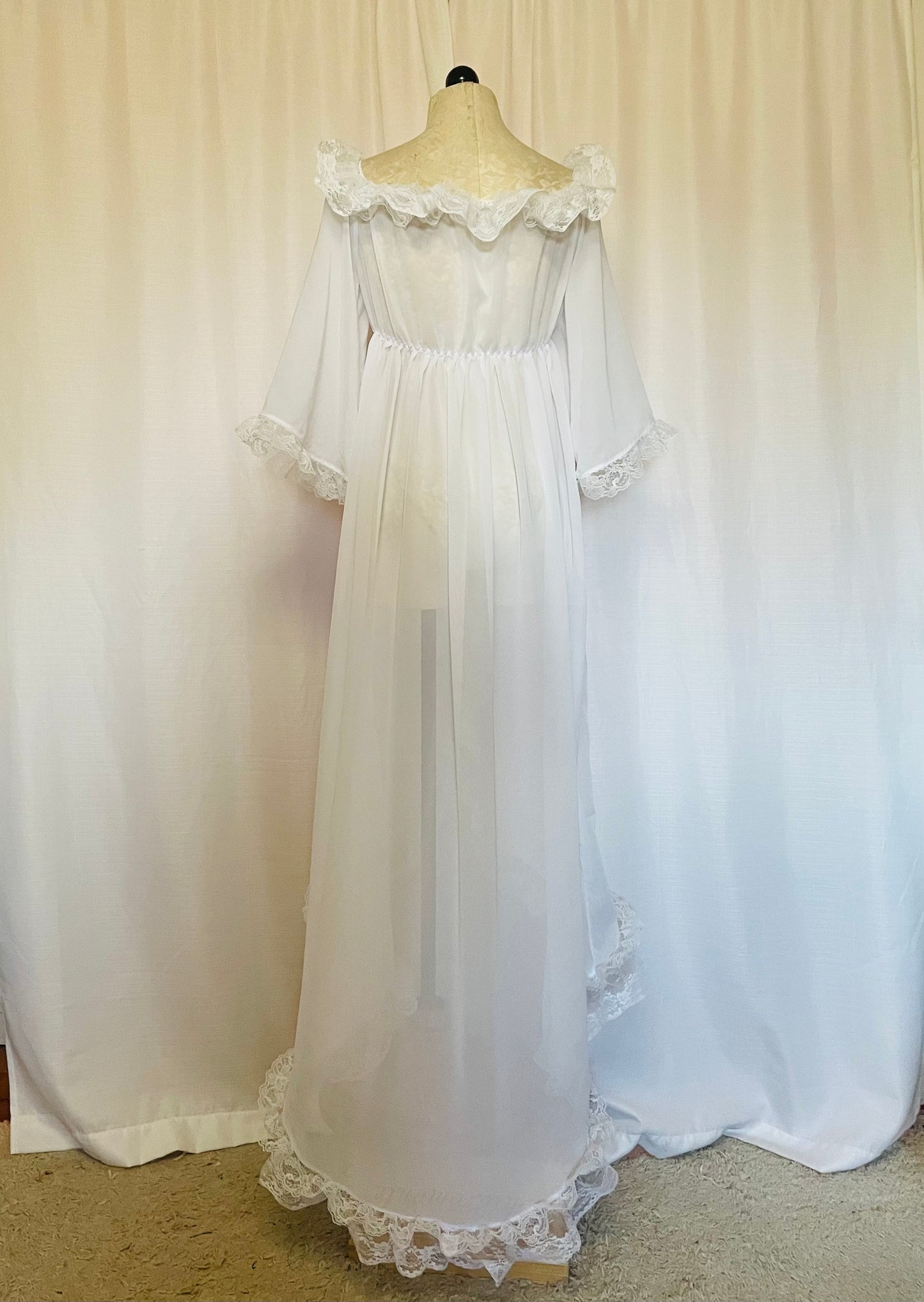 The Penelope Dressing Gown