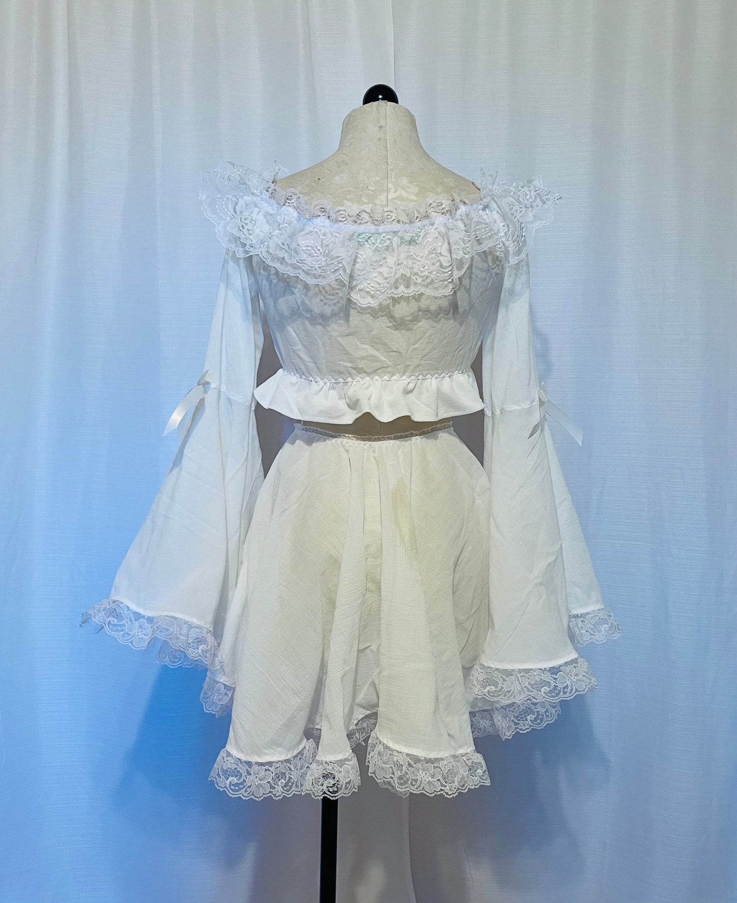 The Roselyn Set in White