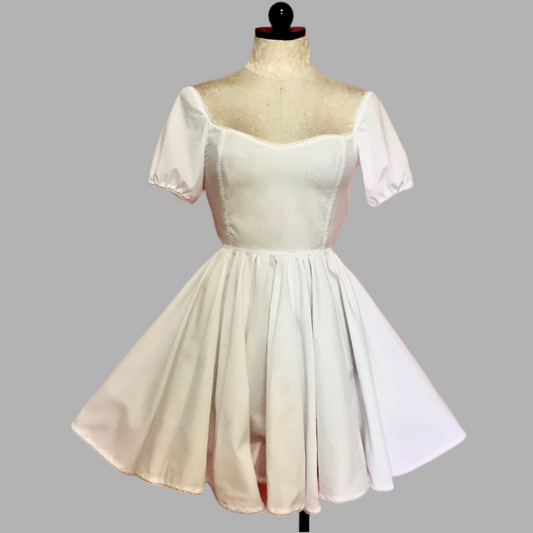 The Amanda Dress in White