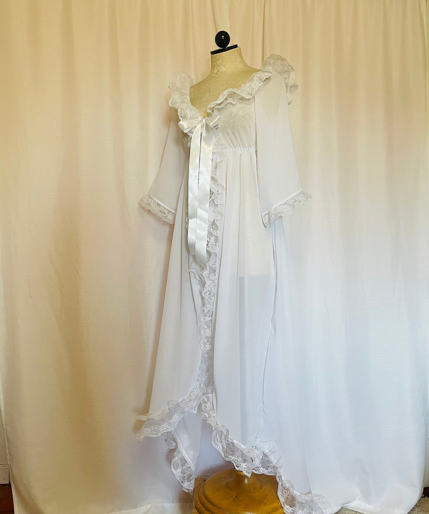 The Penelope Dressing Gown