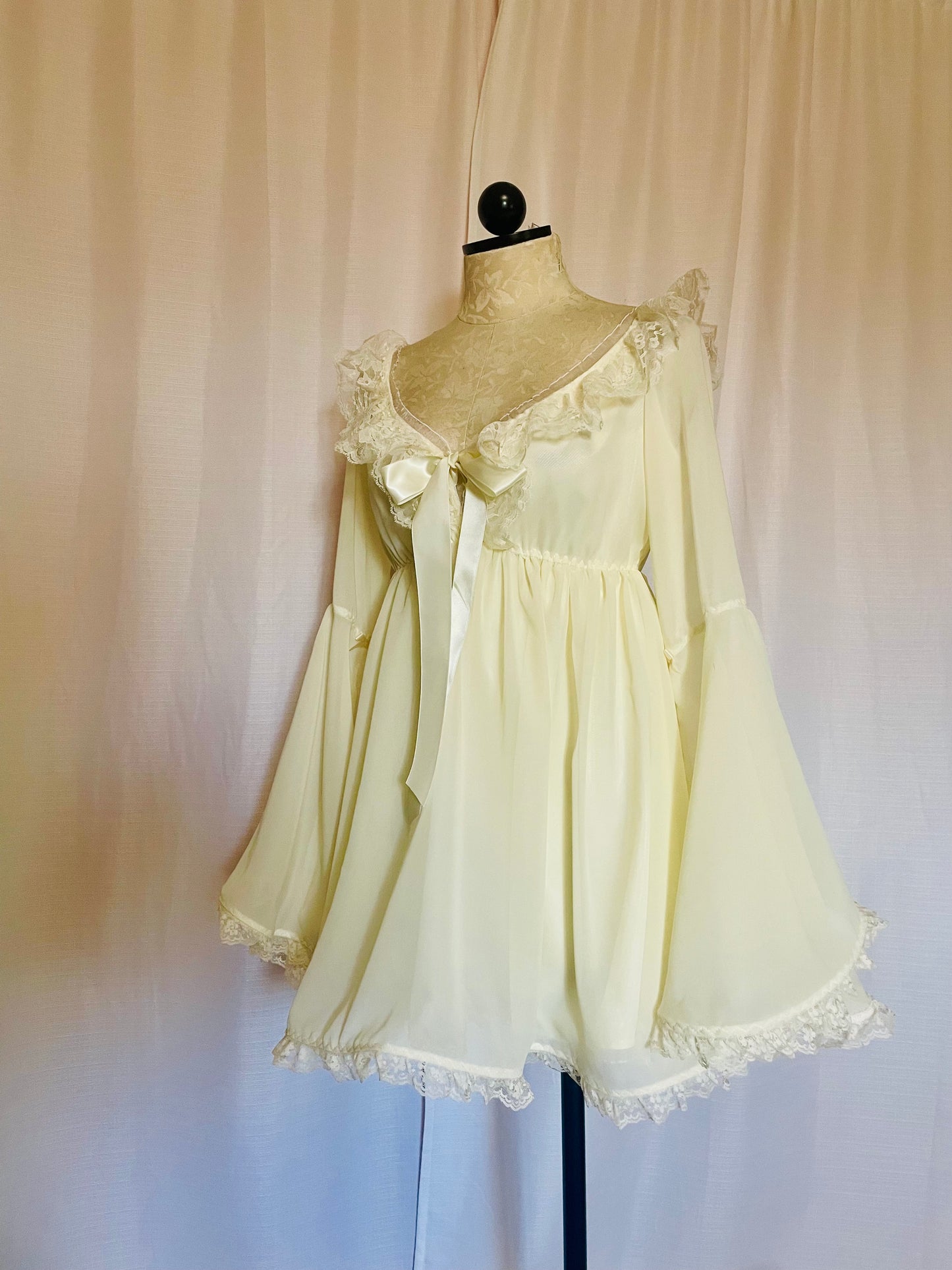 The Penny Dress in Ivory