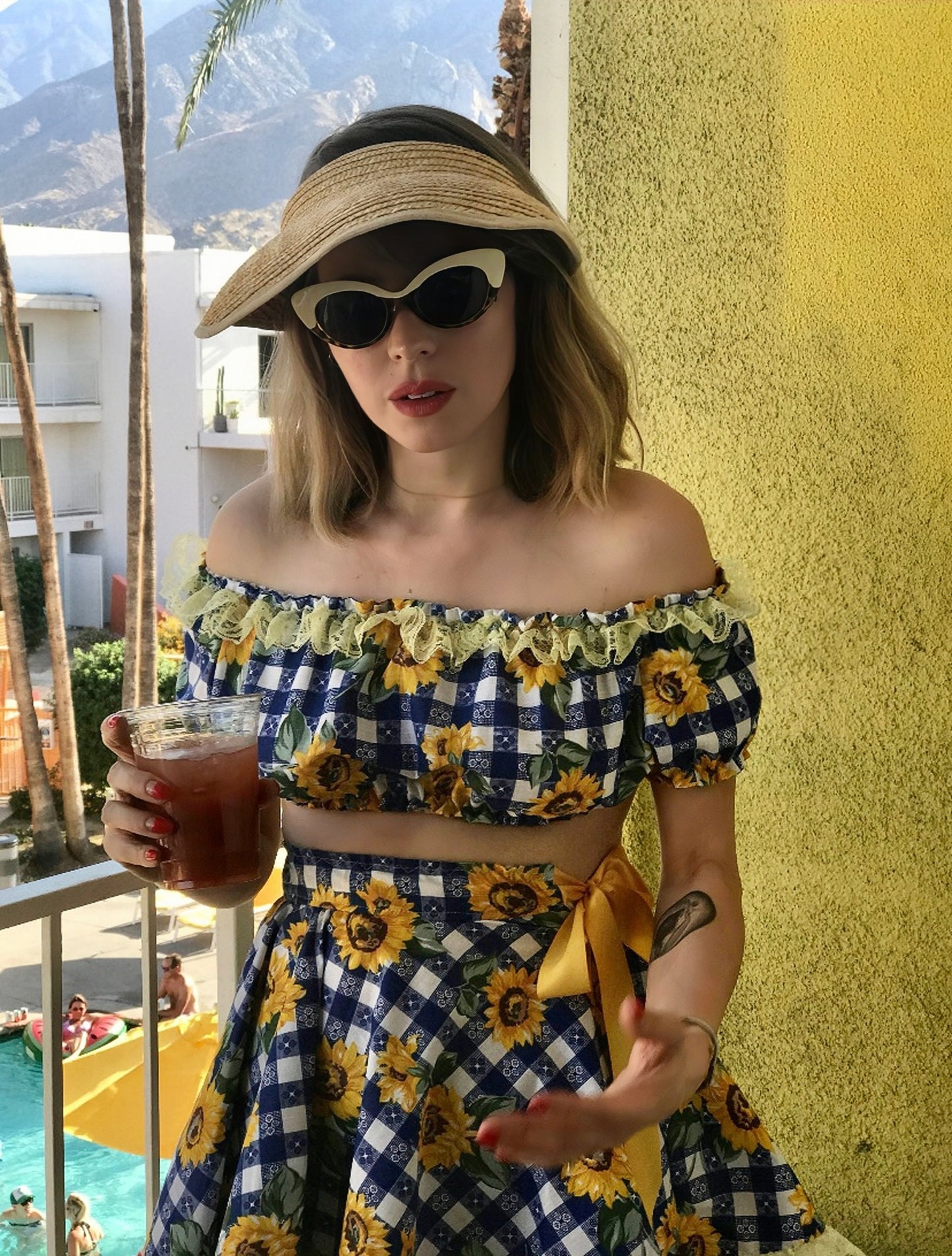 The Sunny Set