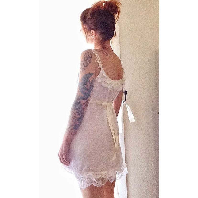 The Geneva Slip in White
