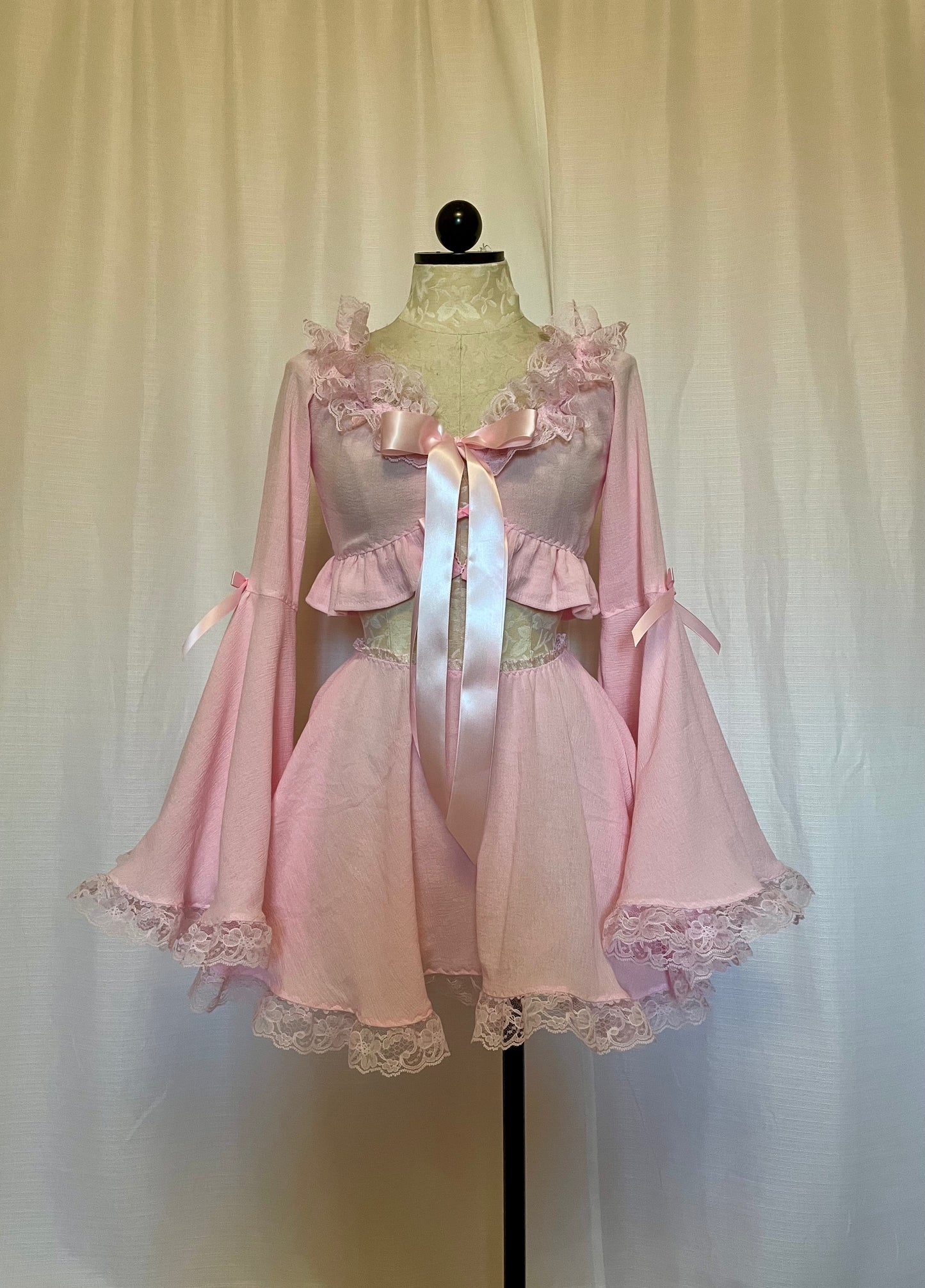 Roselyn Set