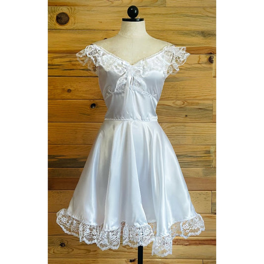 The Kathryn Dress in White