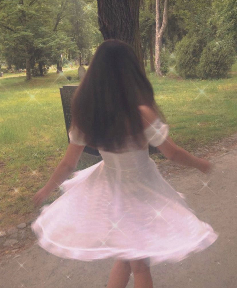 The Cotton Eyelet Tori Barmaid Dress in White
