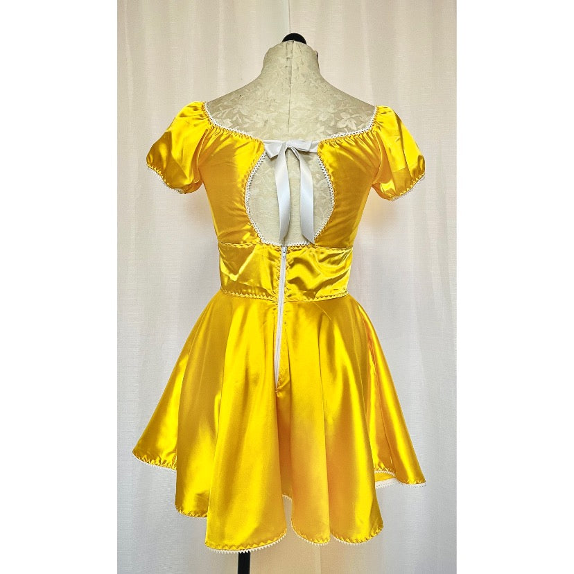 The Missy Dress in Yellow