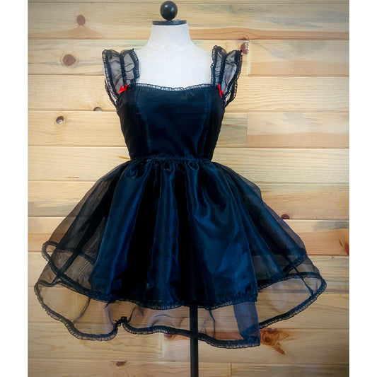 The Bonnie Dress in Black