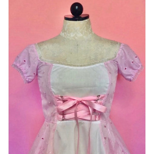 The Cotton Tori Barmaid Dress in White/Pink