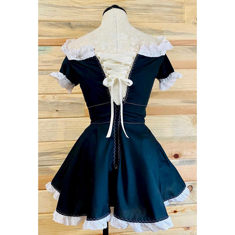 The Maja Dress in Black and White