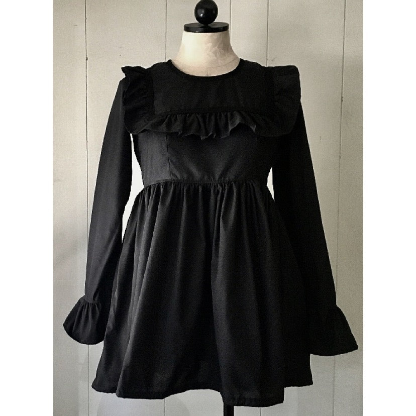 The Long Sleeve Savannah Dress in Black