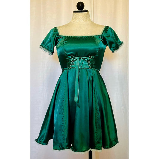 The Satin Tori Barmaid Dress in Emerald