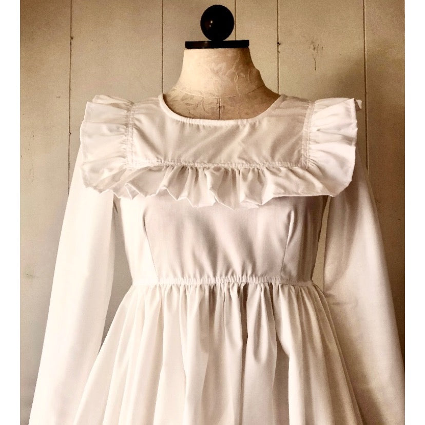The Long Sleeve Savannah Dress in White