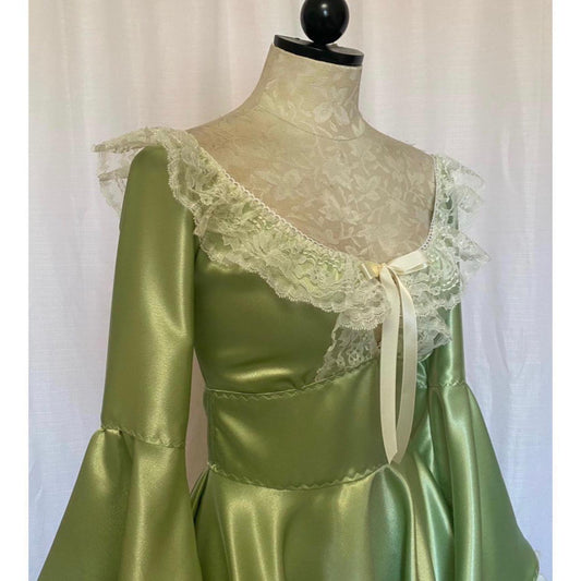 The Deidre Dress in Apple Green