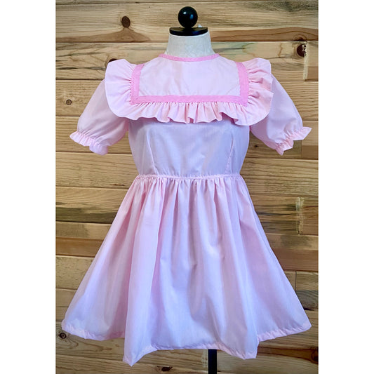 The Short Sleeve Savannah Dress in Pink