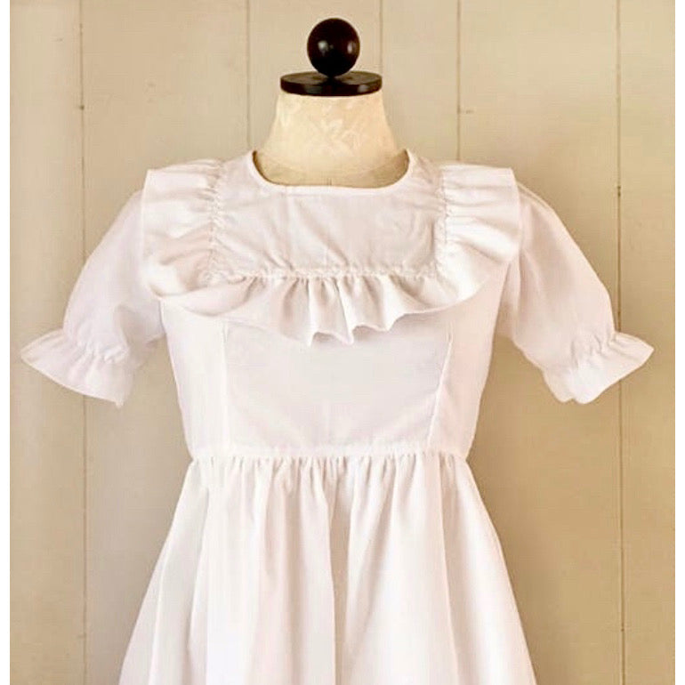 The Short Sleeve Savannah Dress in White