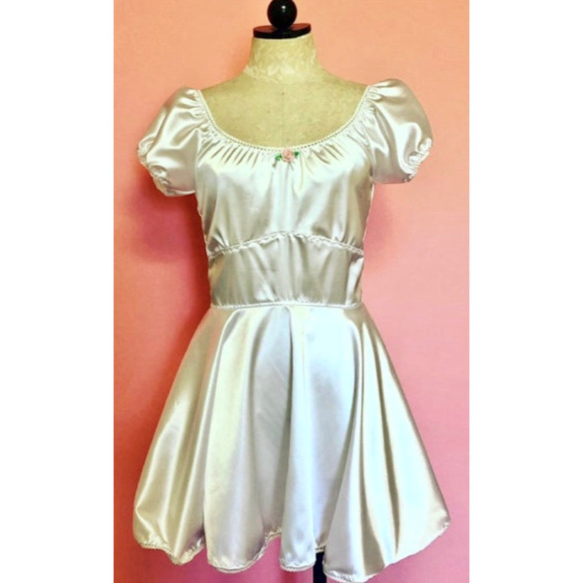The Missy Dress in White